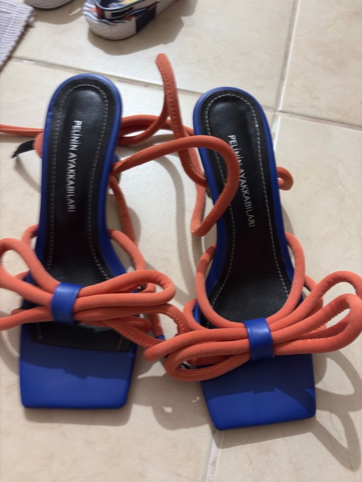 Çok Renkli Elastik Bantlı Stiletto Kadın Sandalet - Görsel 3