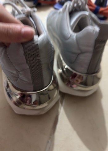 Gri Bağcıklı  Kadın Spor Ayakkabı - Görsel 3