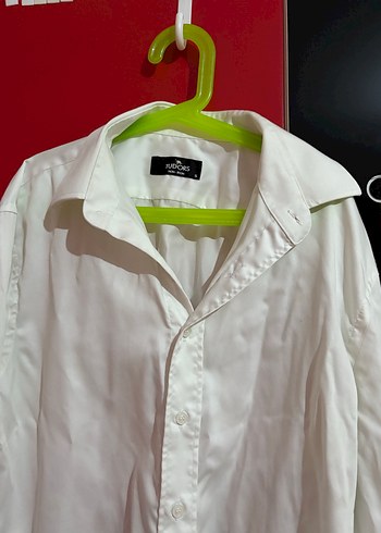 Düğmeli Beyaz Uzun Kollu Erkek Gömlek - Görsel 3