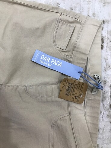 38 Beden LCW casual 38 beden yüksek bel beli lastikli dar paça pantolon