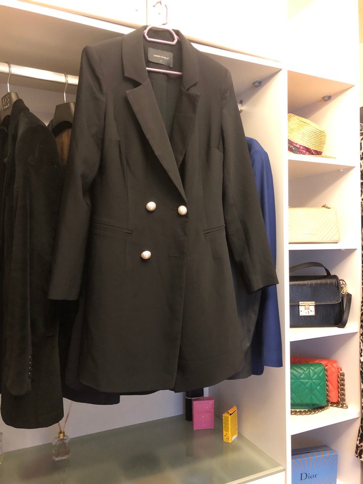 Düğmeli Siyah Midi Kadın Blazer - Görsel 2