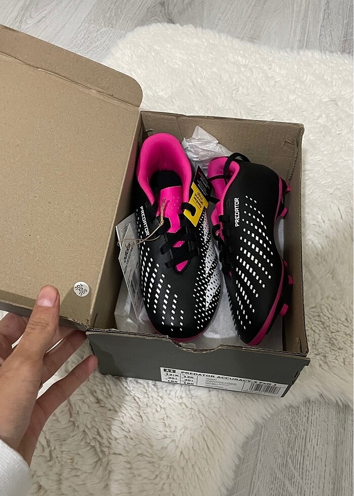 Adidas sıfır krampon - Görsel 2