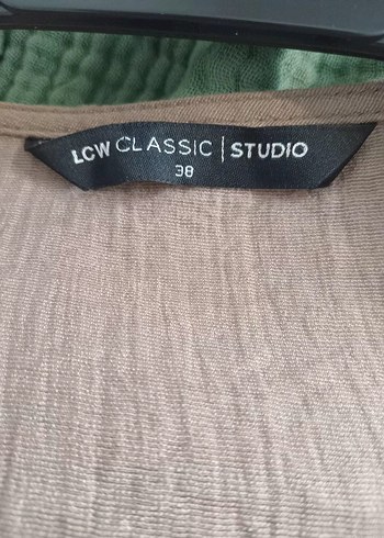 LcWaikiki Classic Kruvaze Yaka dokulu Bluz - Görsel 4