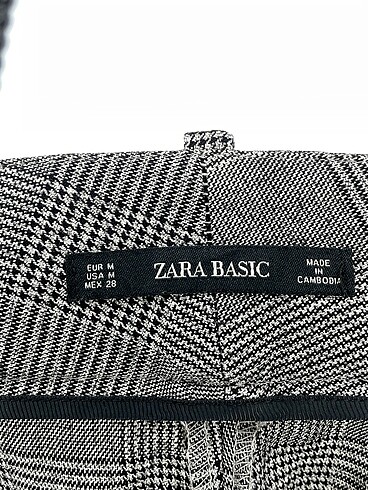 m Beden çeşitli Renk Zara Kumaş Pantolon %70 İndirimli.