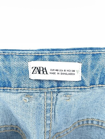 40 Beden çeşitli Renk Zara Mini Şort %70 İndirimli.