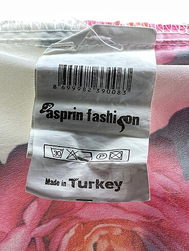 m Beden çeşitli Renk PreLoved Kısa Elbise %70 İndirimli.