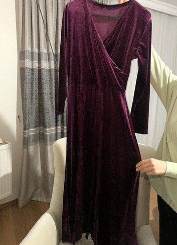 xl Beden Mürdüm gece elbisesi bir kez kullanıldı 42 beden uyumludur