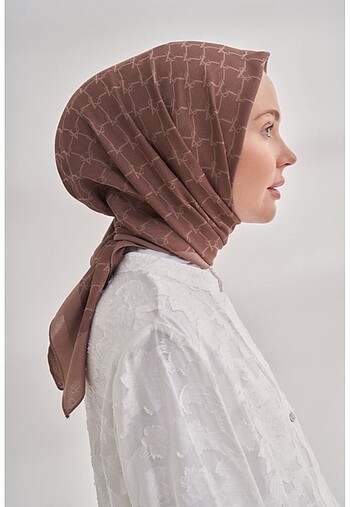 Armanda cotton monogram eşarp
