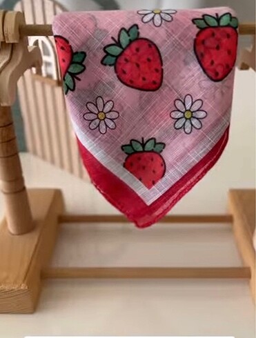 Ultra Soft dokulu miniş eşarp