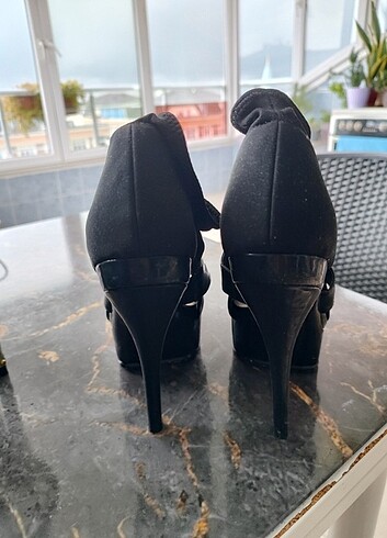 Bakers Shoes Detay için yazın