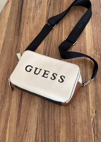 Beyaz Guess Deri Çanta