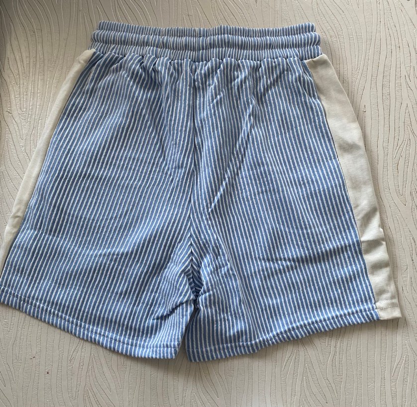 Mavi Çizgili Mini Şort - Görsel 2