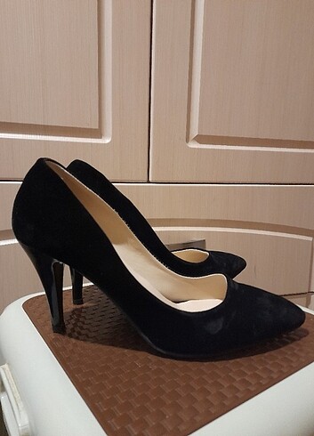 Siyah stiletto
