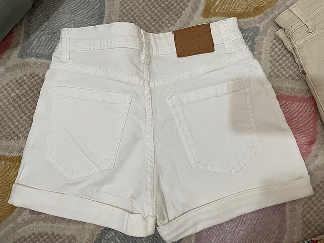 s Beden Bershka kadın kot şort