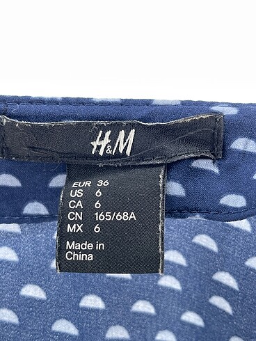 36 Beden çeşitli Renk H&M Kısa Tulum %70 İndirimli.