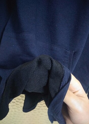 l Beden KAPÜŞONLU SWEATSHİRT