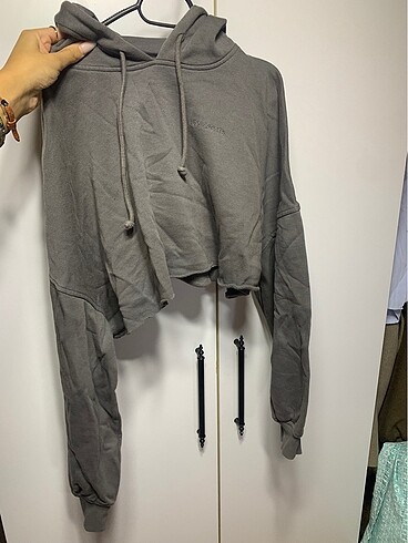 h&m gri sweatshirt