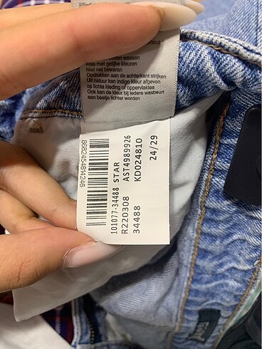 34 Beden mavi Renk Mavi jeans yırtık pantolon