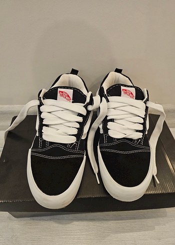 Vans 42.5