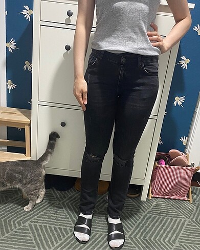 Mango siyah jean