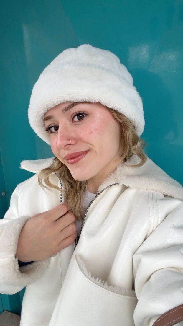 Beyaz Kürklü Kadın Kış şapkası - Görsel 2