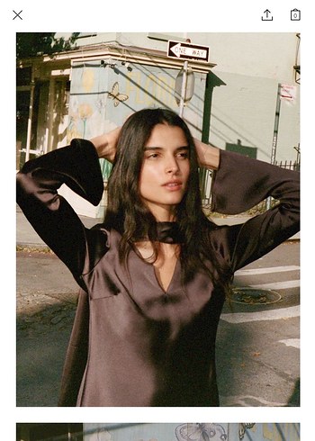 V Yaka Kahverengi Saten Mini Elbise - Görsel 3