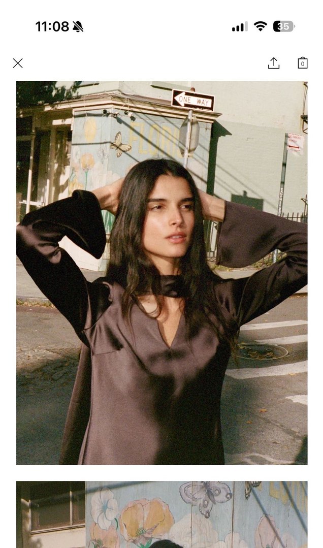 V Yaka Kahverengi Saten Mini Elbise - Görsel 3