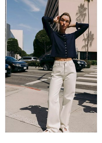 Düğmeli Uzun Kollu Koyu Mavi Kadın Hırka - Görsel 3