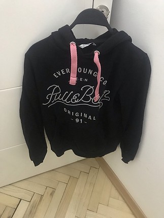 Pull and Bear Pull and bear sweatshirt