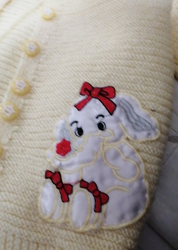 Nakışlı Beyaz Kız Çocuk Triko Hırka - Görsel 3