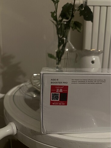 Diğer Medicube Age-R Booster