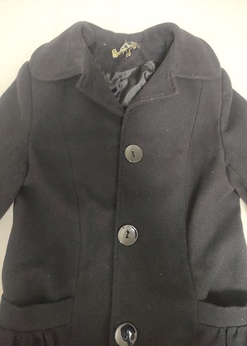 Düğmeli Siyah Kaban - Görsel 2