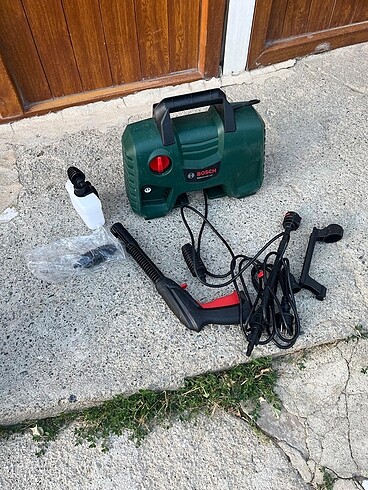 Bosch Basınçlı araç yıkama makinası