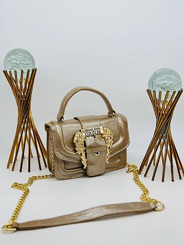 VERSACE