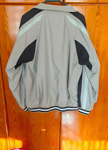 Nike Rüzgarlık tipi mont