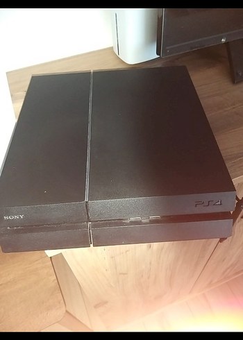 Ea PlayStation 4 Konsol ve 2 Kol