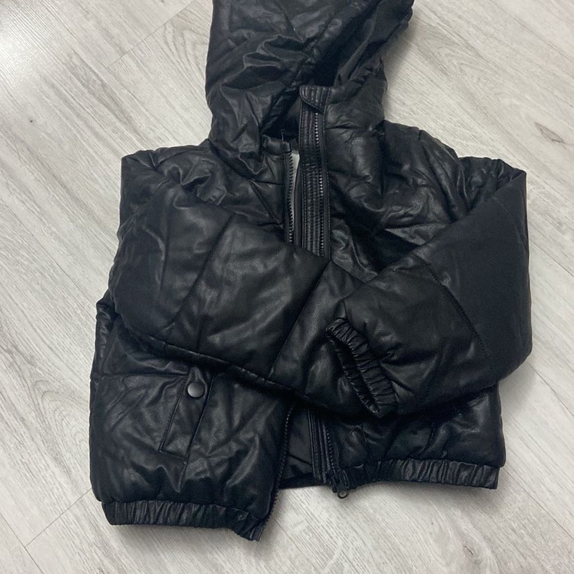 Kız çocuk Siyah Deri  Kapüşonlu Ceket - Görsel 3