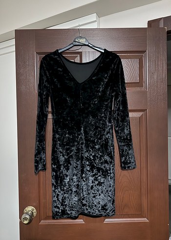 Uzun Kollu Siyah Kadife Elbise - Görsel 5