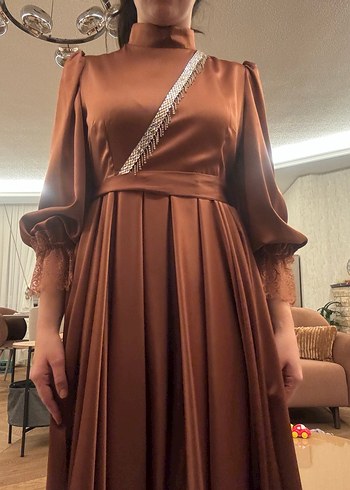 Kahverengi Uzun Kollu Drapeli Kadın Elbise - Görsel 9