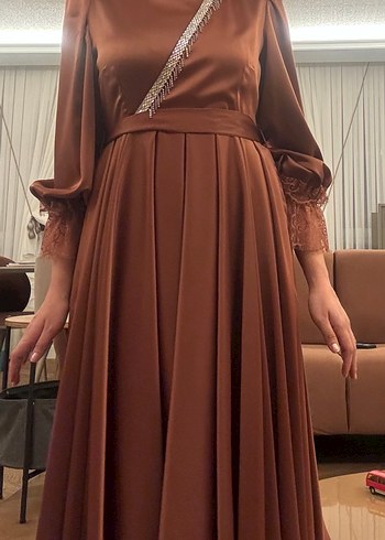 Kahverengi Uzun Kollu Drapeli Kadın Elbise - Görsel 6
