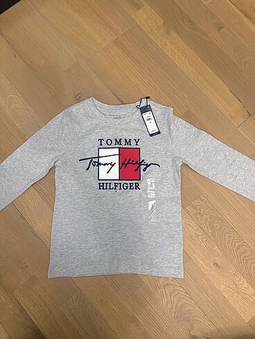 Tommy uzun kollu çocuk tşört
