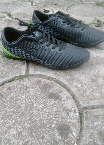 Halı saha ayakkabı - Görsel 4