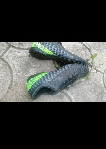 Halı saha ayakkabı - Görsel 8