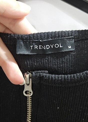 m Beden Trendyol kısa siyah hırka