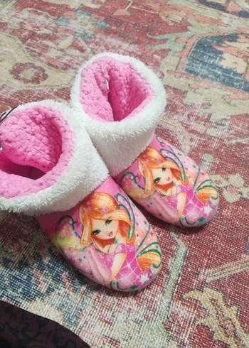 Pembeı Kız Çocuk Ev Terliği - Görsel 4