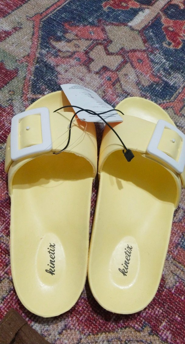 Sarı Tokalı Kadın Terlik - Görsel 4