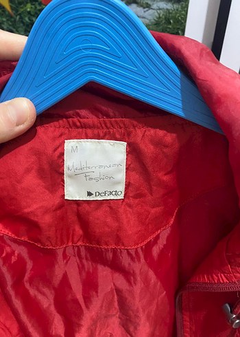 Kadın Kırmızı Midi Yağmurluk Fermuarlı - Görsel 3