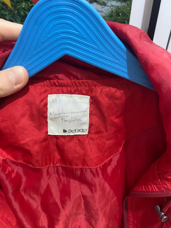 Kadın Kırmızı Midi Yağmurluk Fermuarlı - Görsel 3