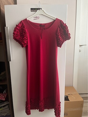 Pembe Elbise