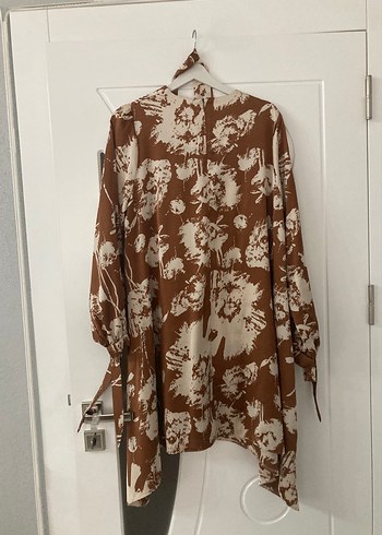 Kahverengi Bağlamalı Uzun Kollu Tunik - Görsel 3